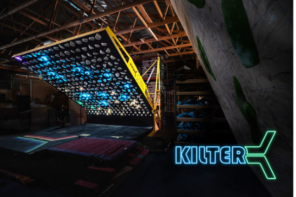 Kilter独自のライトアップシステムボードが傑出した高評価